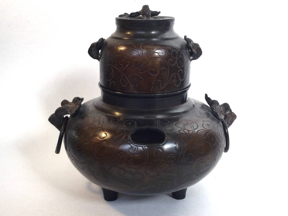 銅製　花唐草　梅耳摘　茶釜型香炉　茶道具　香道具　唐銅　唐物