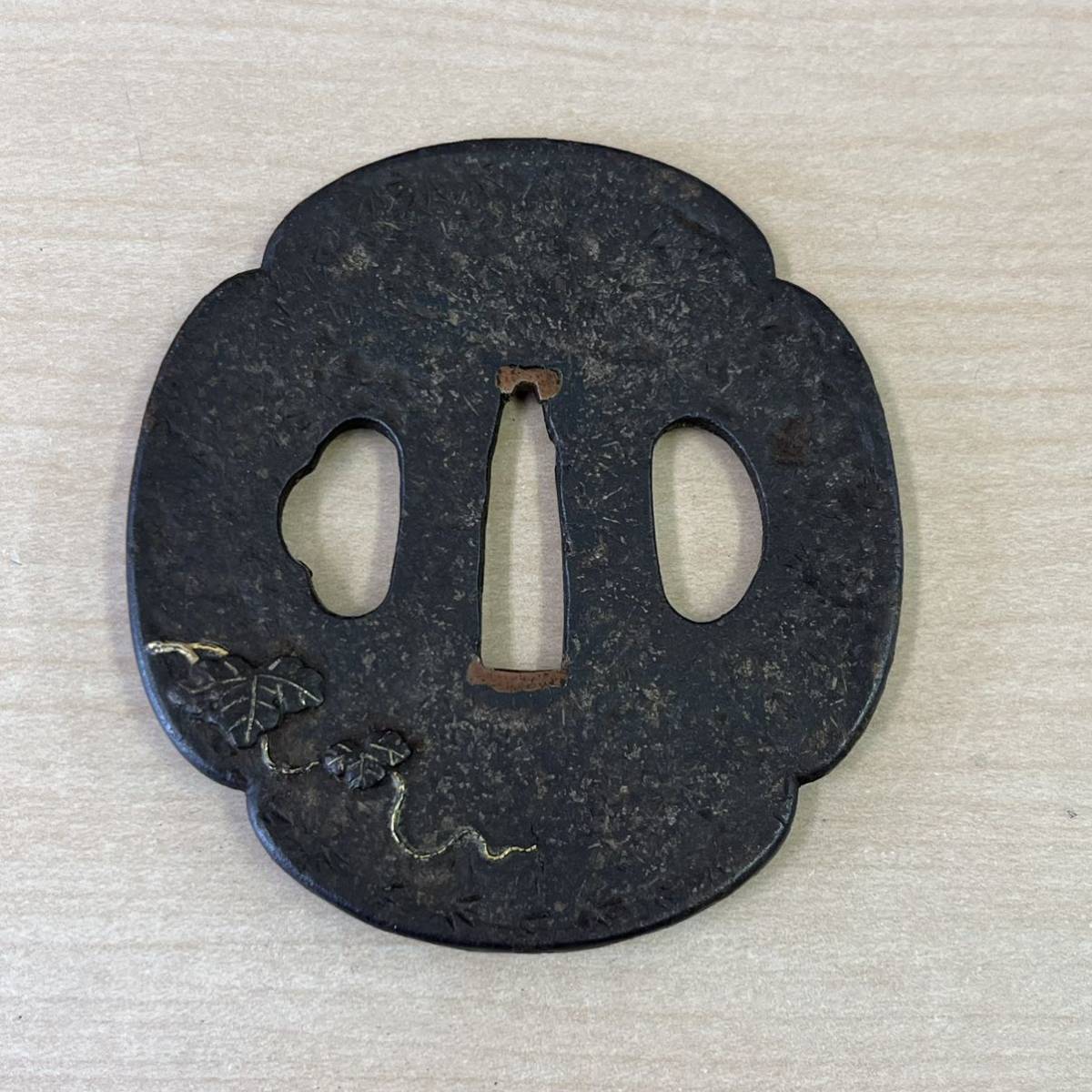 刀鍔 鐔 若芝 在銘 骨董 アンティーク 時代物 刀装具 日本刀 刀鍔 鐔