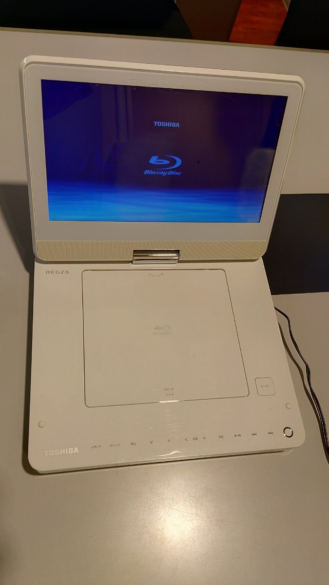 東芝 ポータブルブルーレイプレーヤー 傷有 TOSHIBA SD-BP900S 東芝 傷