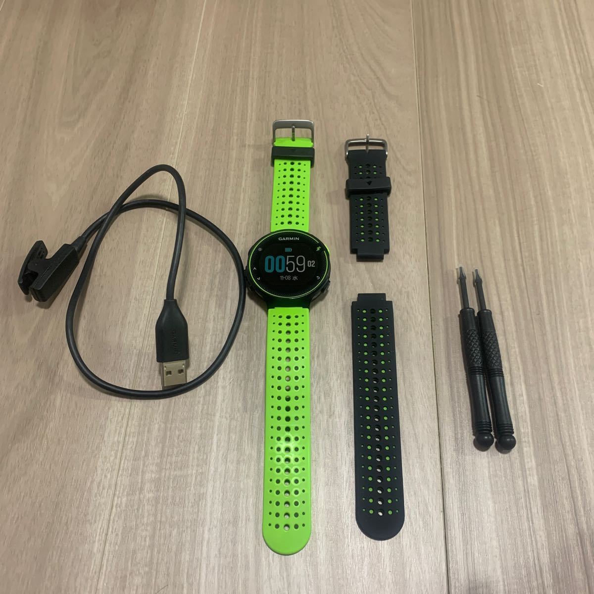 稼働品 GARMIN ガーミン 235J ForeAthlete 腕時計 スマートウォッチ