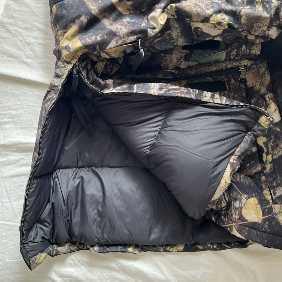 美品 LASKA PRO ダウン/North Face ノースフェイス Patagonia パタゴニア アークテリクス ニット スウェット パーカー パンツ リュック