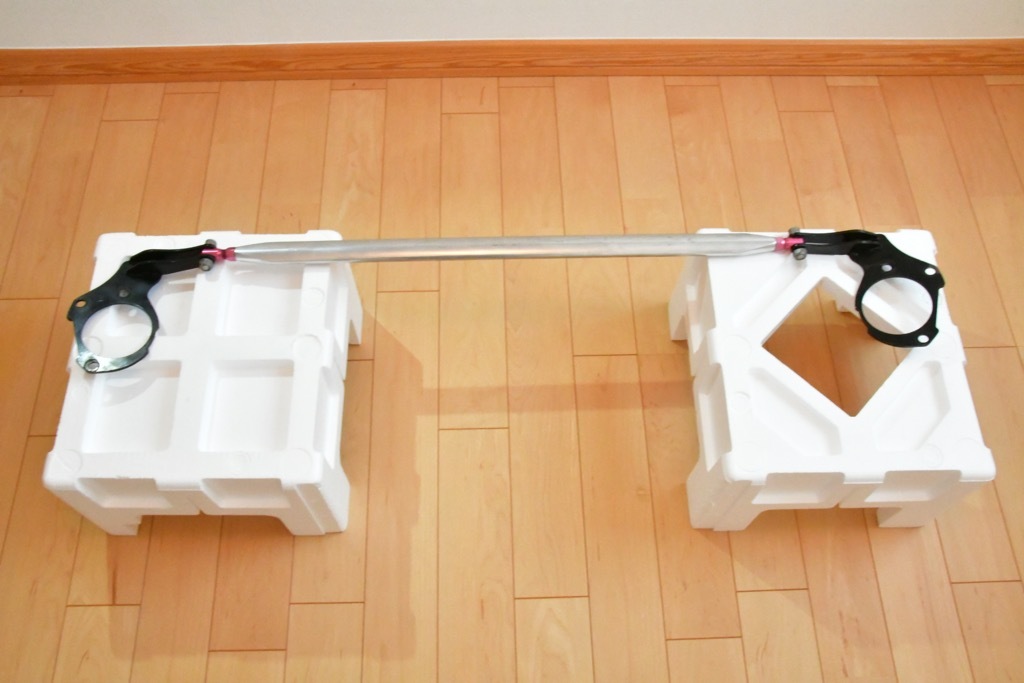 アルファロメオ156 フロント ストラット タワーバー ネジ調整式 ボディ補強 AlfaRomeo