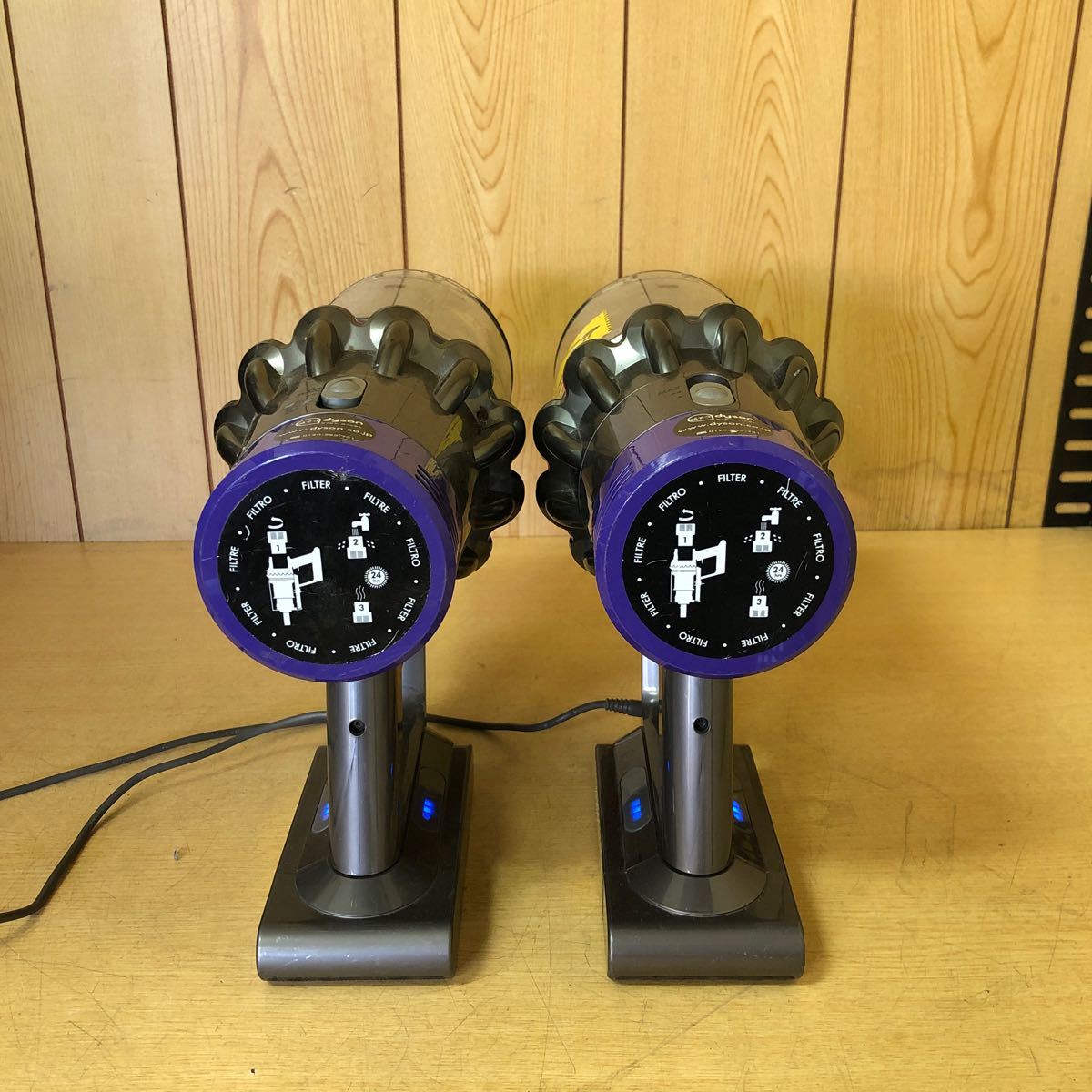 ダイソン | SV12 V10 Dyson Fluffy ダイソン掃除機 Detect 安い商品を 