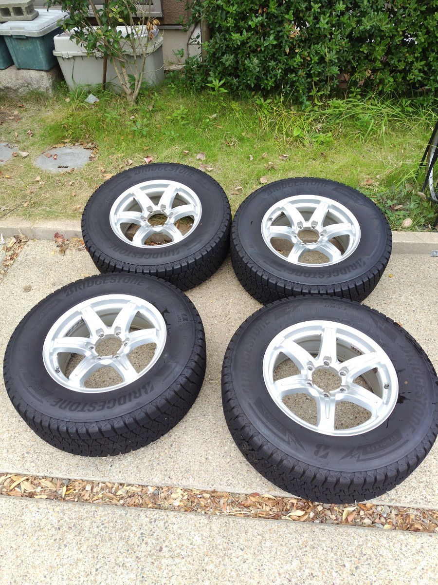 【新品，格安】 22年製 バリ山 BRIDGESTONE BLIZZAK DM-V3 / GRANVERD NR 265/65R17 / 7.5J +35 139.7 6H 4本 スタッドレス プラド ハイラックス(スタッドレスタイヤ)｜売買されたオークション情報、yahooの商品情報をアーカイブ公 6穴