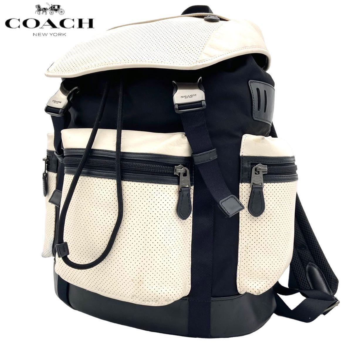 極美品 コーチ バックパック 巾着 A4収納可 ホワイト COACH 大容量 