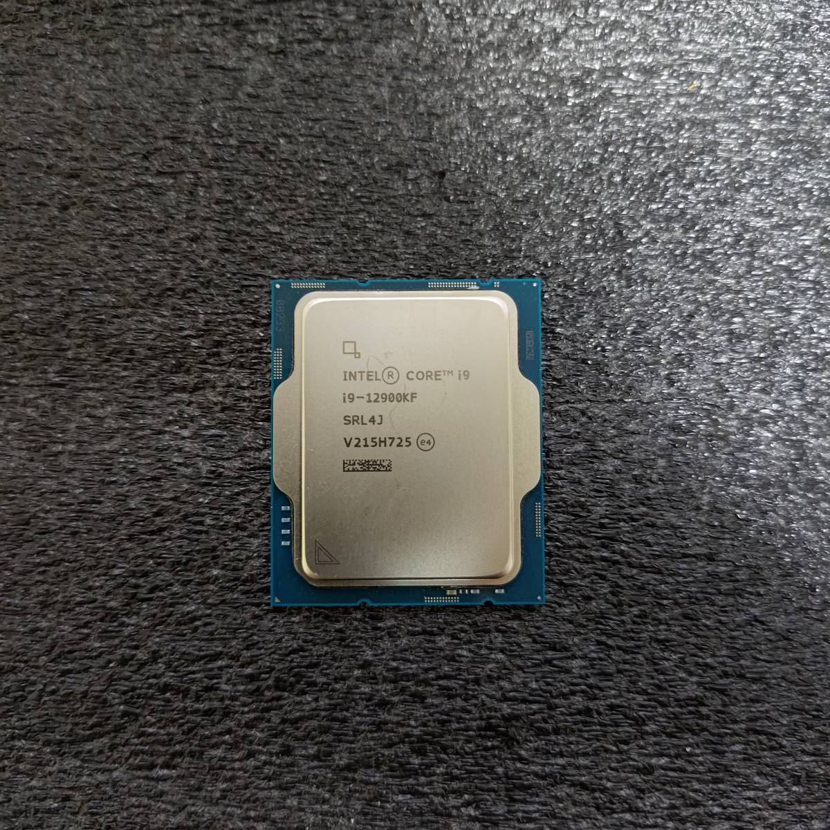 Core Intel Processor LGA1700 i9-12900KF 0 - Desktop 1 Cache I9