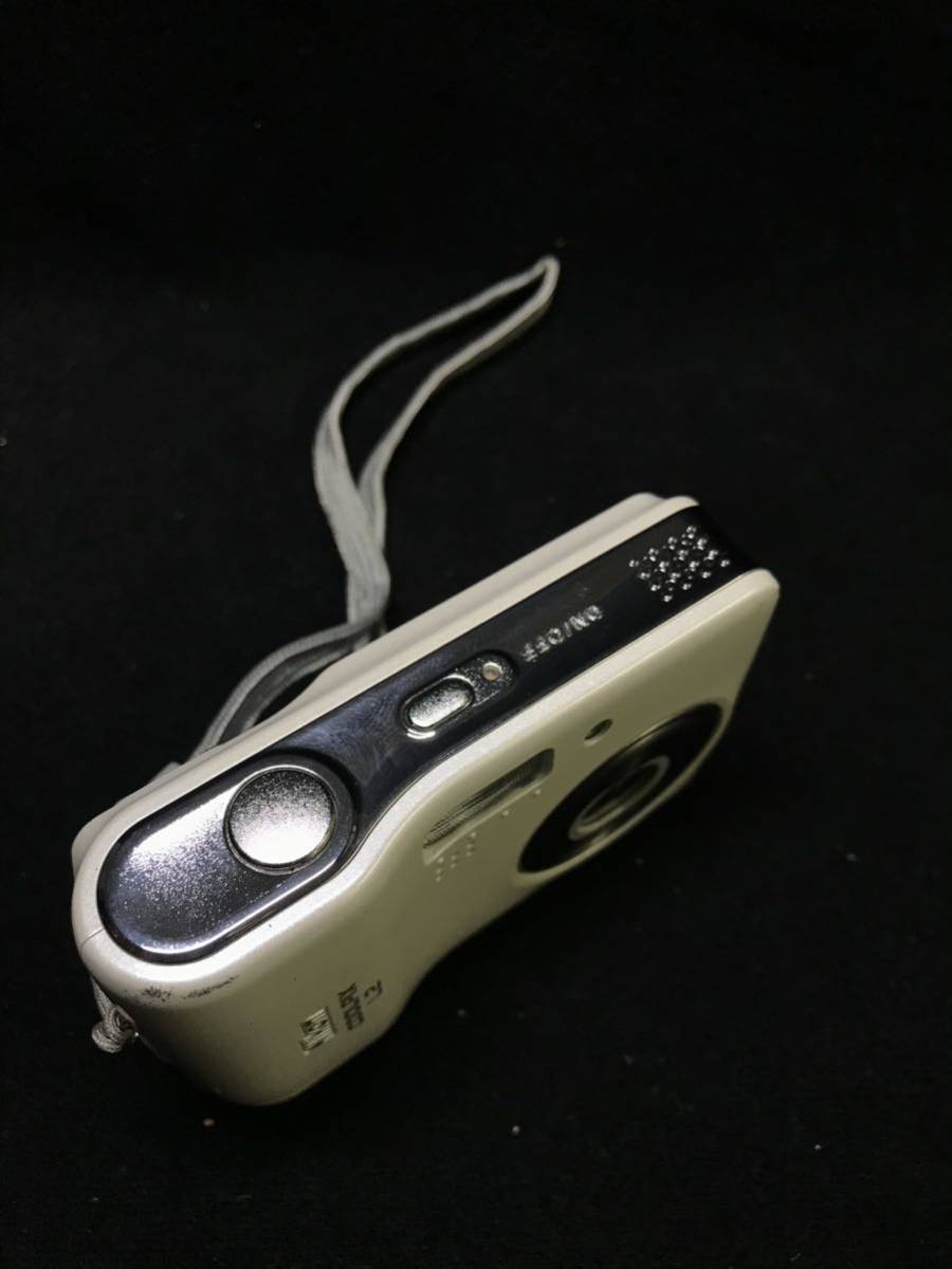 H52☆Nikon ニコン COOLPIX L2 6.3-19.2mm 1:3.2-5.3 コンパクト