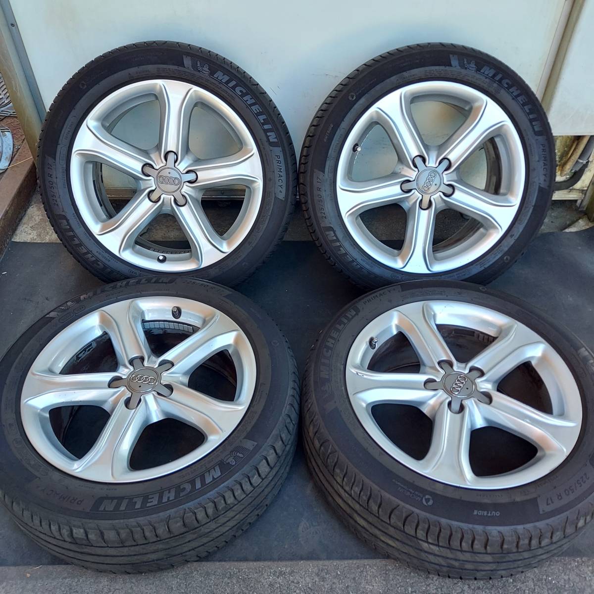 アウディ純正 17インチ 17×7.5J ET45 5H PCD112 タイヤ 225/50R17 2022 