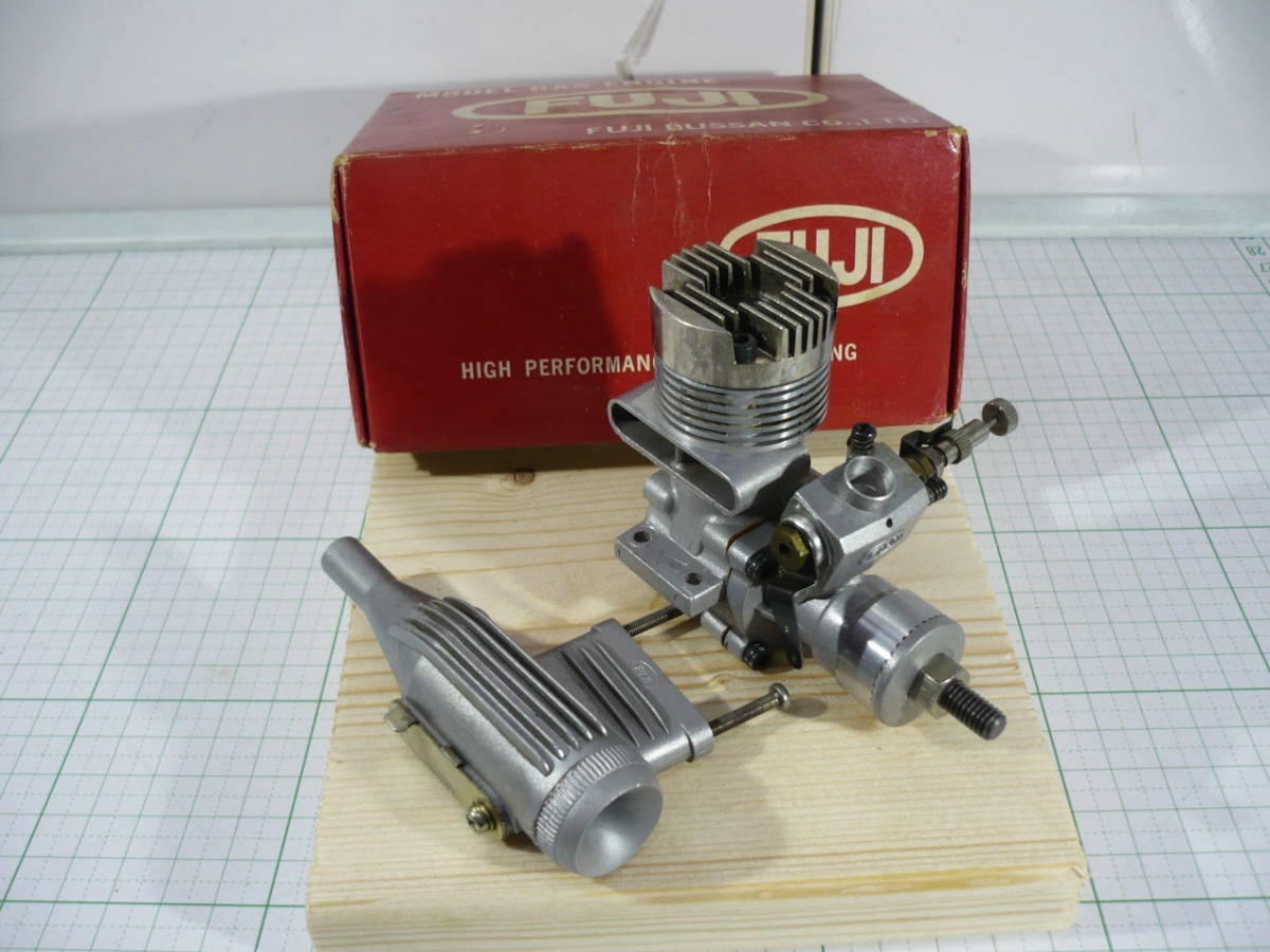 FUJI 19-ⅢS BB R/C エンジン とマフラー 外箱 Fuji | FUJI ENYA