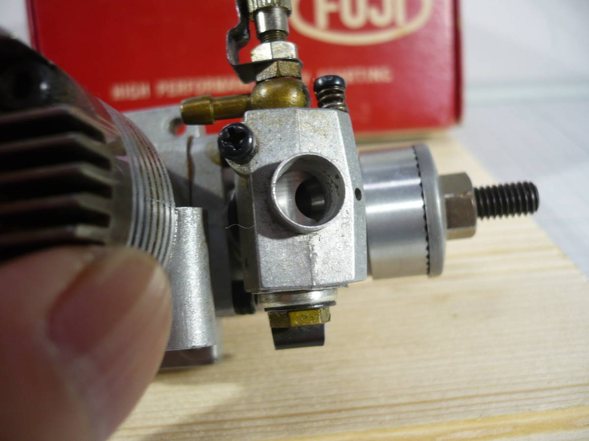 FUJI 19-ⅢS BB R/C エンジン とマフラー 外箱 Fuji | FUJI ENYA
