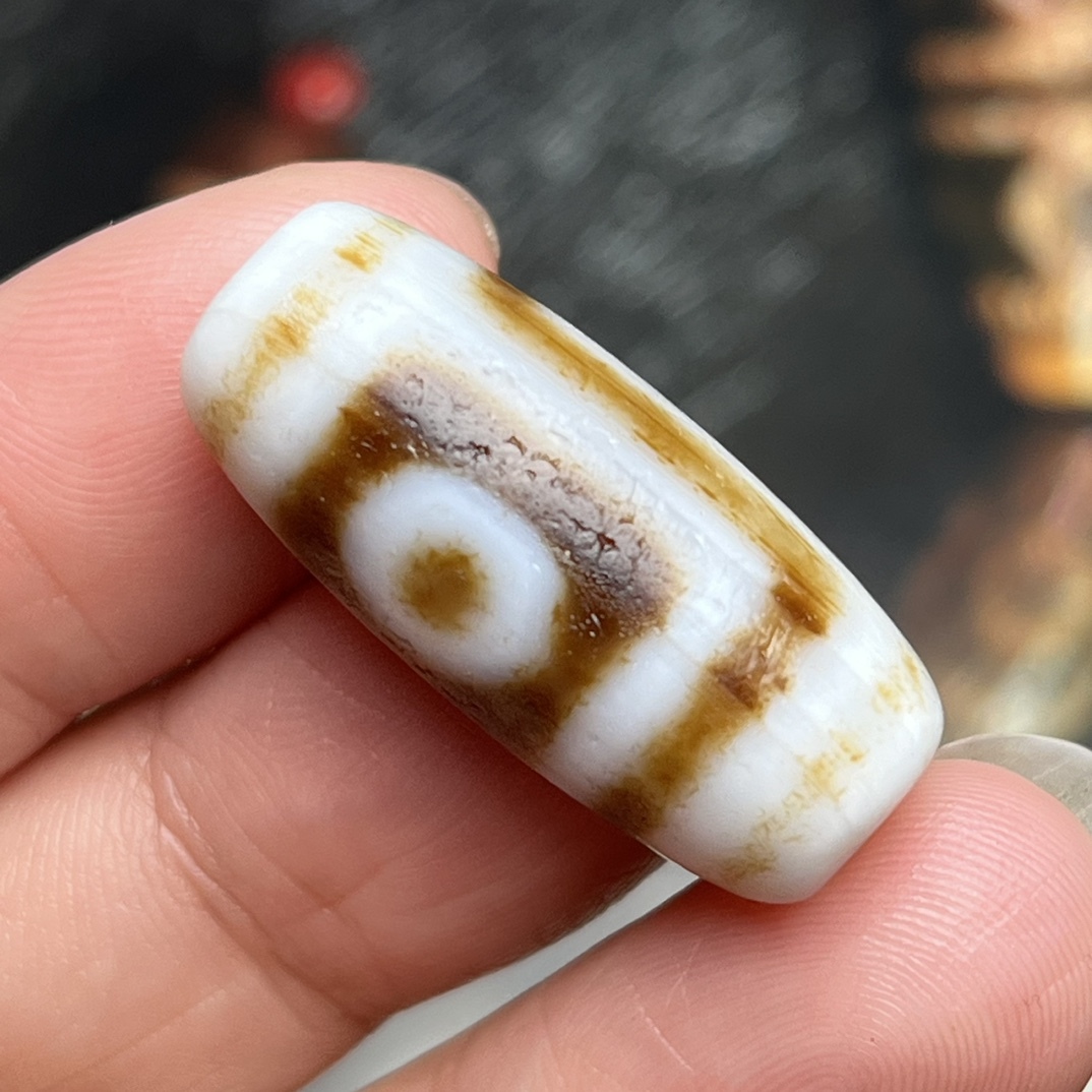専用出品❹ 中国唐物 珍品旧藏 チベット仏教の高油包糊二眼天珠 陰陽宇宙のパワー