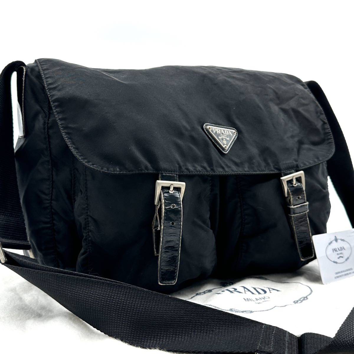 大容量◎PRADA プラダ ショルダーバッグ メッセンジャーバッグ 三角