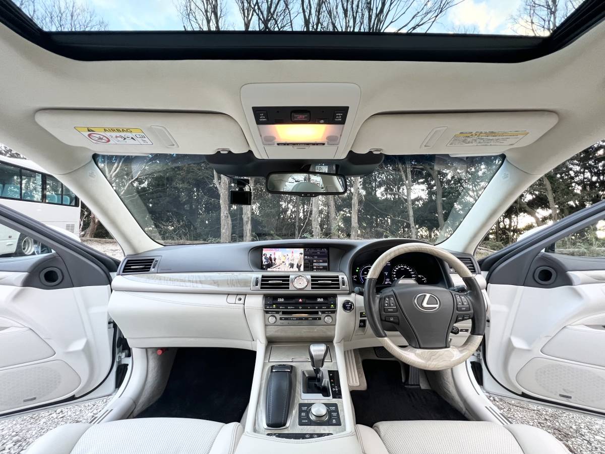 H25 LS600h バージョンL 後期 ☆希少内装色 本革シート/サンルーフ 