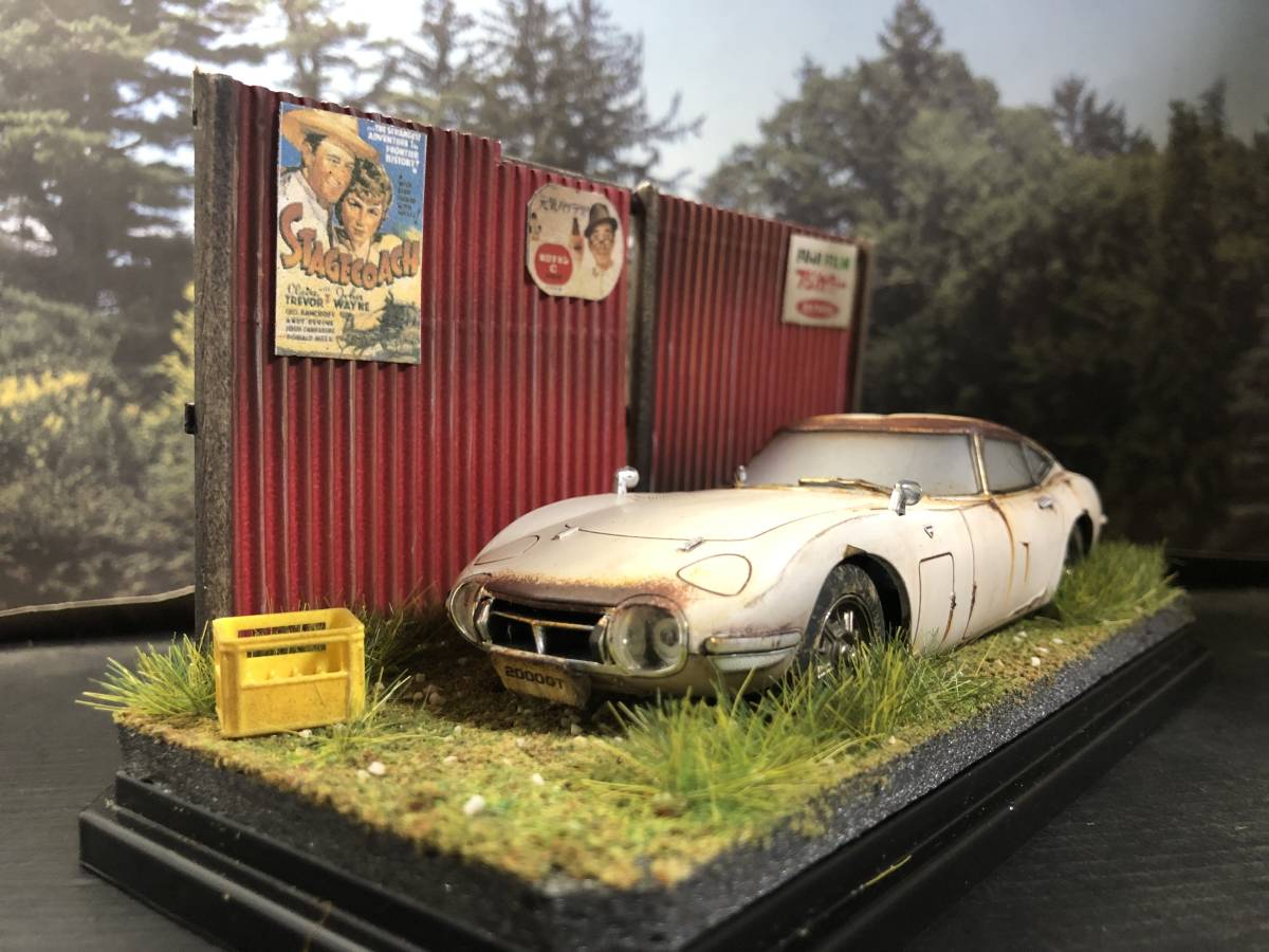 【定番人気，正規品】 昭和レトロな風景 1/32 トヨタ 2000GT 旧車 自作ジオラマ完成品 ケース付(完成品)｜売買されたオークション情報、yahooの商品情報をアーカイブ公開 - オークファン 完成品