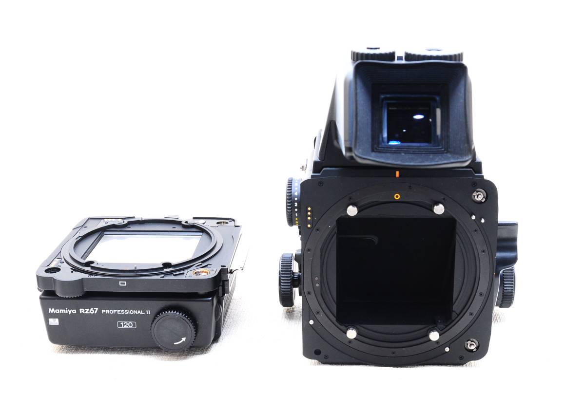 MAMIYA RZ67Ⅱ（AEファインダー） 110㎜/180mmレンズ，ワインダー付