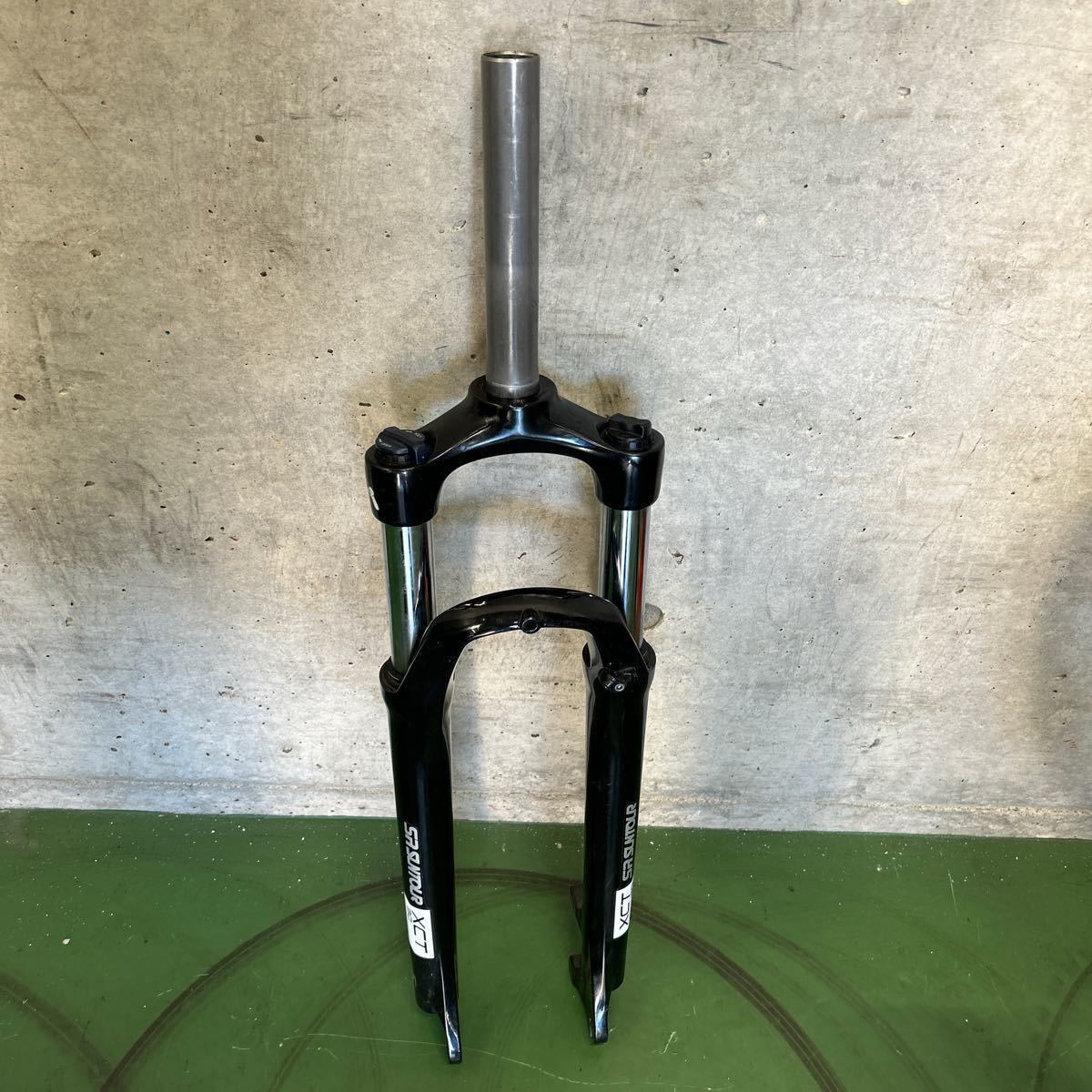 SRサンツアー XCR 29インチ フロントサス 130㎜トラベル boost SRサン