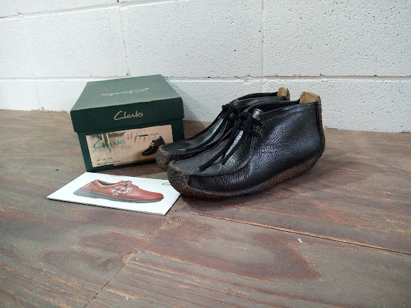 ◇《希少》ワラビーブーツ/クラークス アイルランド製 レッドランド ブラック レザー 革 ヴィンテージ オールド シューズ メンズ 靴 26.5cm