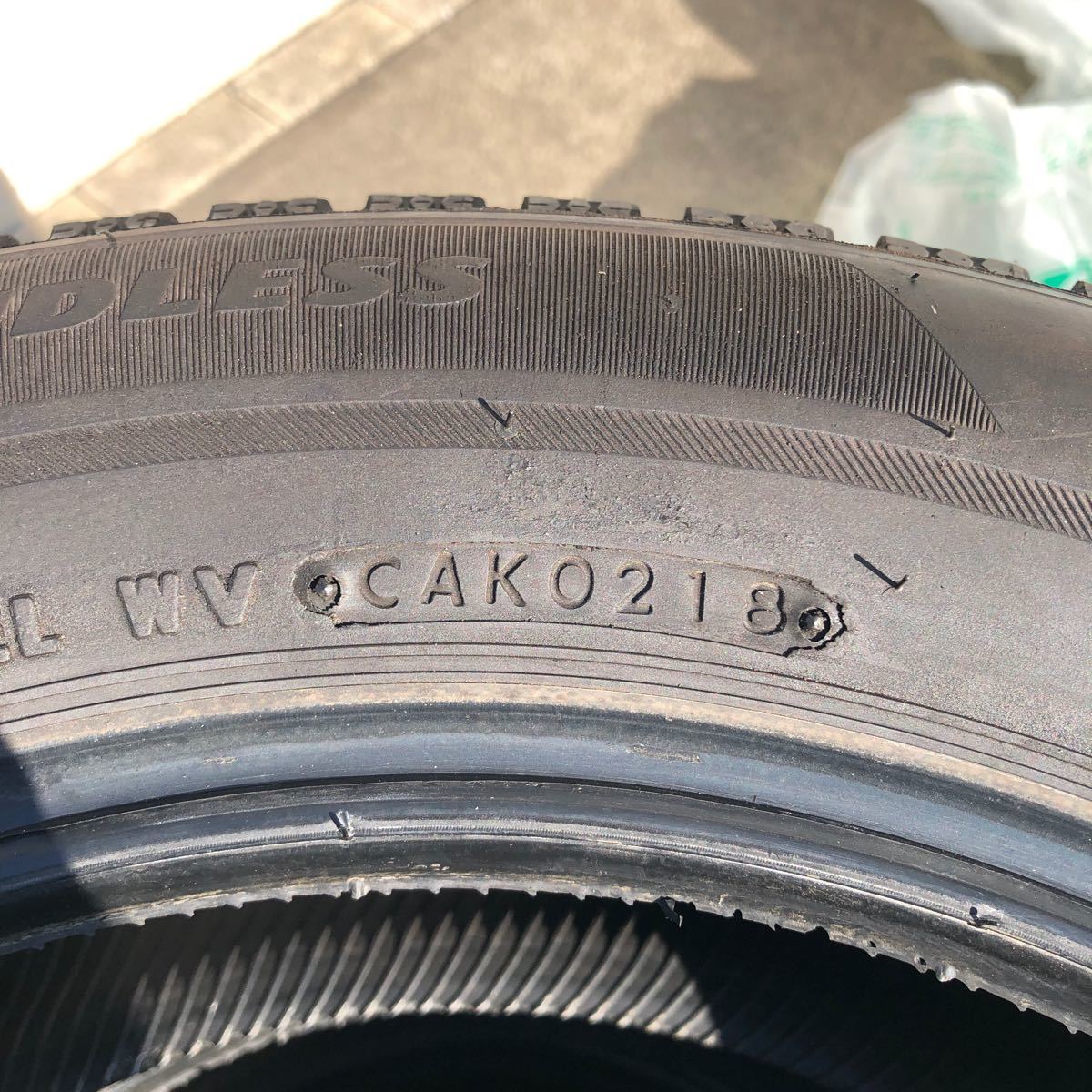 バリ溝！ブリヂストンブリザックVRX2 195/60R16 セレナ、イストなどに