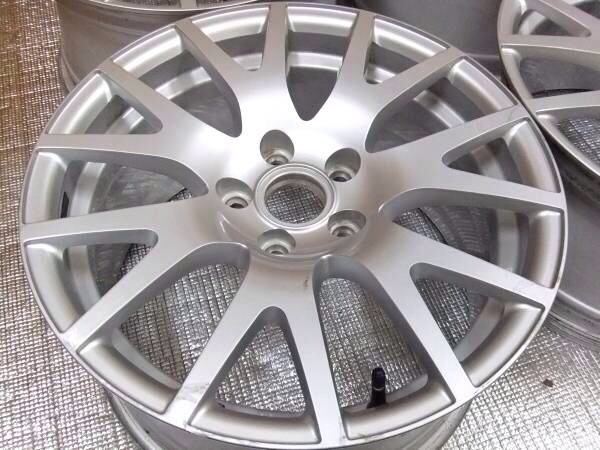 アウディA3流用 TT純正 17インチアルミホイール_2
