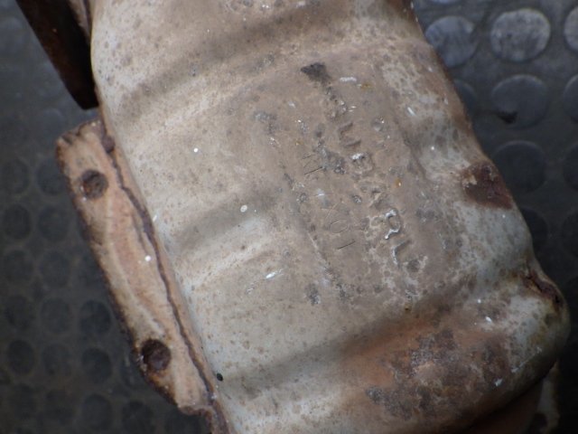 B】 スバル純正 触媒 コンバーター キャタライザー フロントパイプ