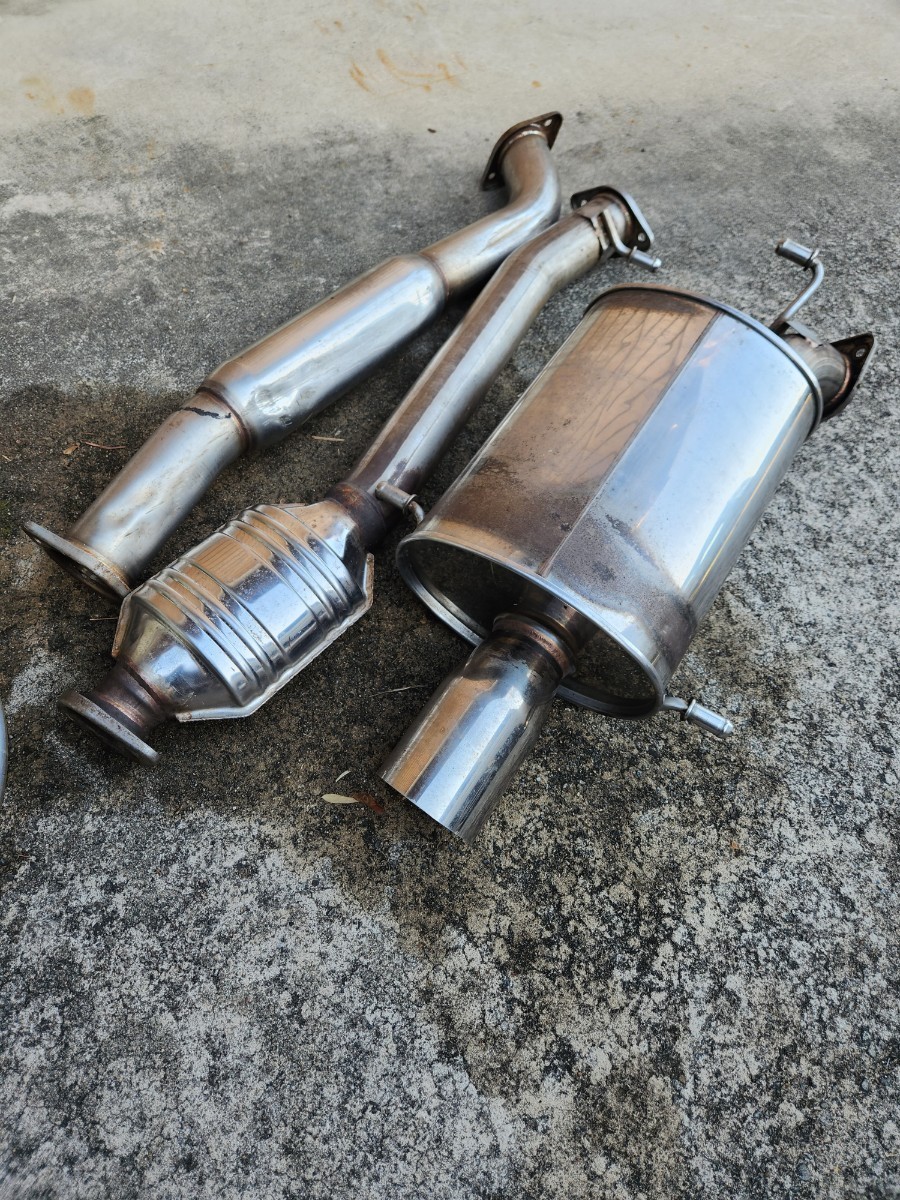 GC8　インプレッサ　フジツボ　レガリスR？　マフラー　触媒風ストレート　WRX　STi　ターボ 　スバル 　ステンレス