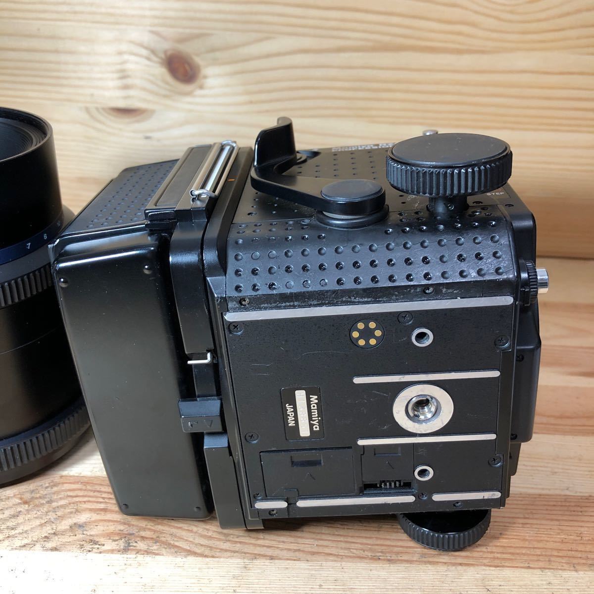 Mamiya RZ67 180mm + Pro II Z Sekor - Professional with Lens f⁄4.5