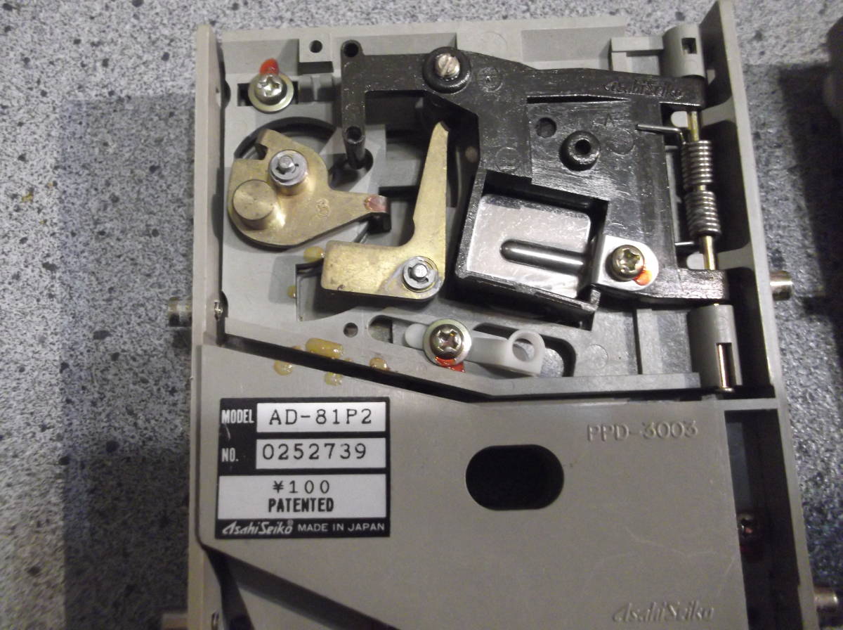 100円玉用 コインセレクター 旭精工 AD-81P ２個 コインセレクター 旭精工