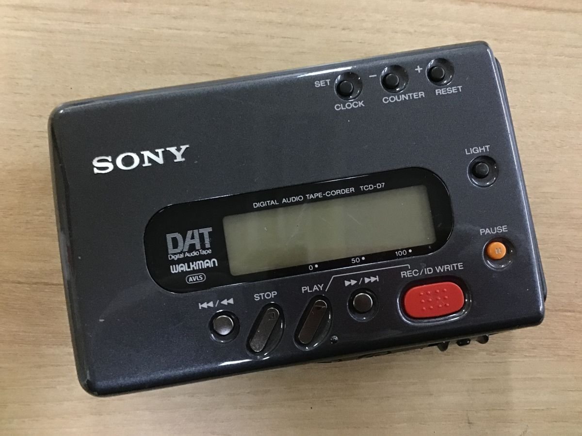 SONY TCD-D7 デジタルオーディオテーププレーヤー/DAT◇ジャンク品