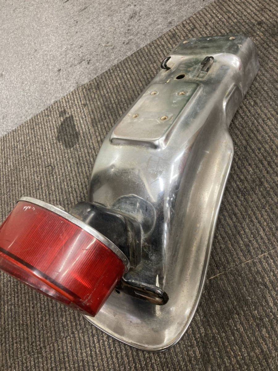 送料無料カワサキZ1テールランプ リアフェンダー