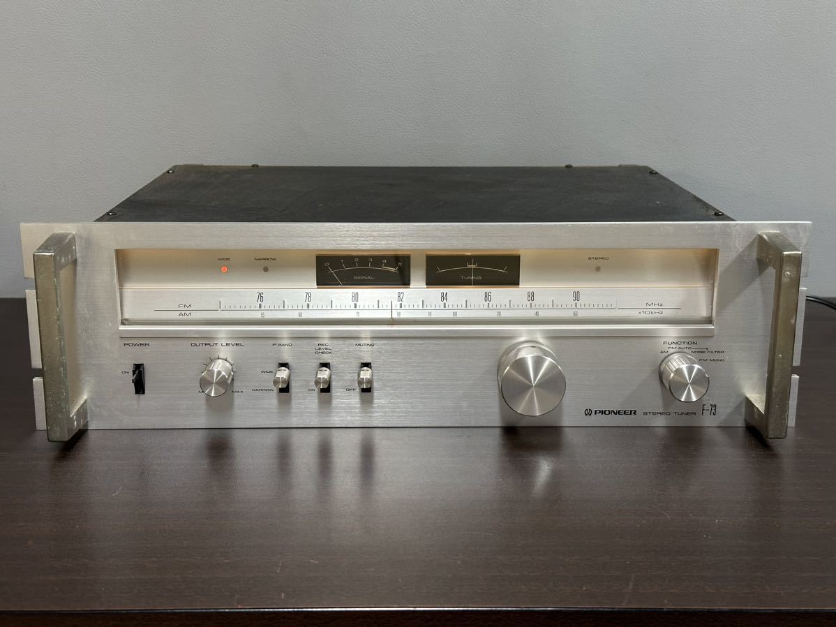 Pioneer F-73 Pioneer パイオニア F-73 AM/FMステレオチューナー 通電