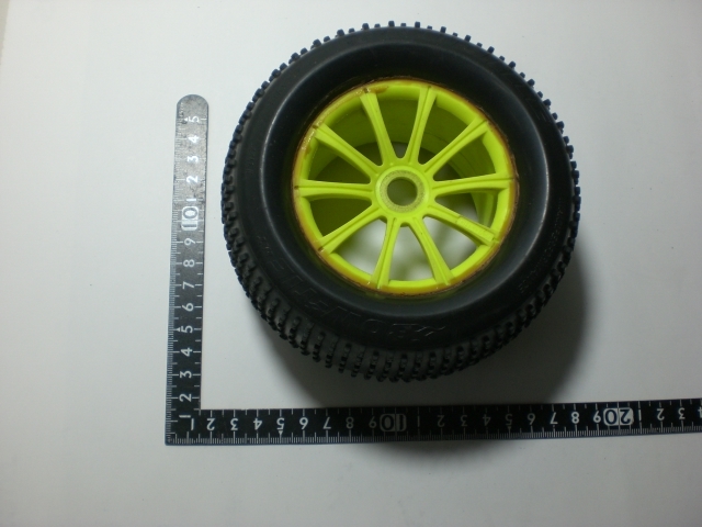 ラジコンカー タイヤセット 17mmハブ モントラ （モンスタートラック