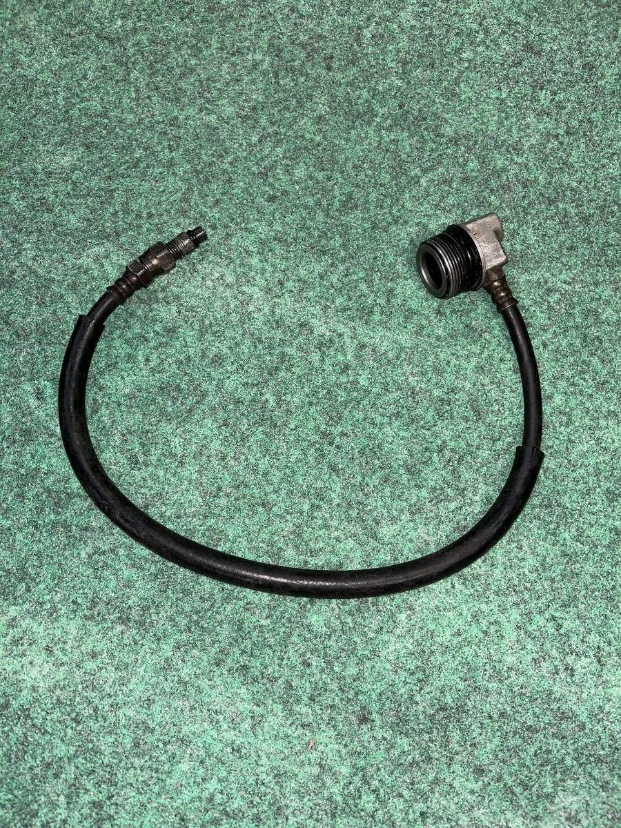 CBX 400F フロントフォークトッブボトル ジャンク cbx 400f フロント