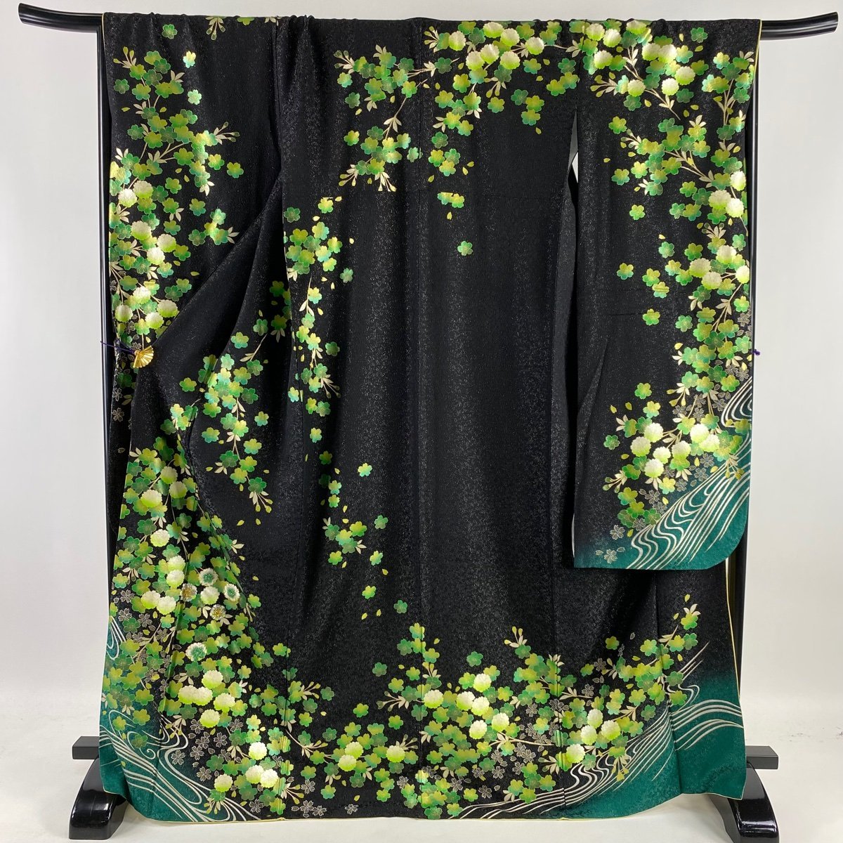 振袖 美品 逸品 桜 流水 金通し 箔 黒 袷 身丈170cm 裄丈71cm