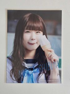 NMB48 渋谷凪咲のYahoo!オークション(旧ヤフオク!)の相場・価格を見る