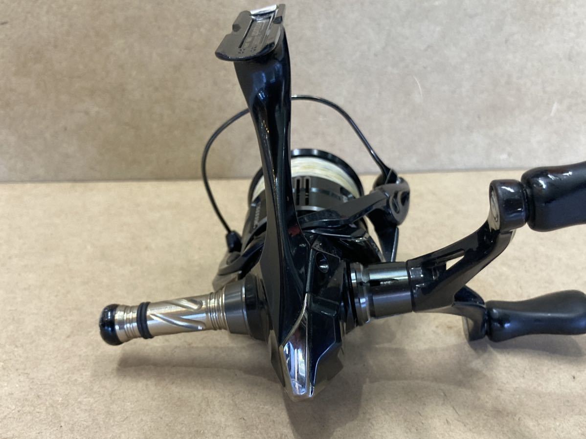 シマノ 19 ヴァンキッシュ C3000MHG 極美品 シマノ ヴァンキッシュ