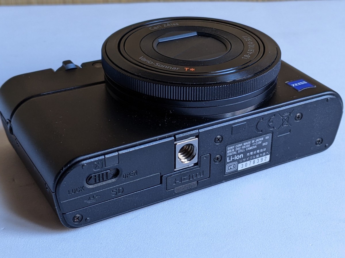 SONY Cyber-shot RX100 V 本体　ジャンク ジャンク 故障品 SONY RX100 Cyber Shot DSC-RX100 デジタルカメラ