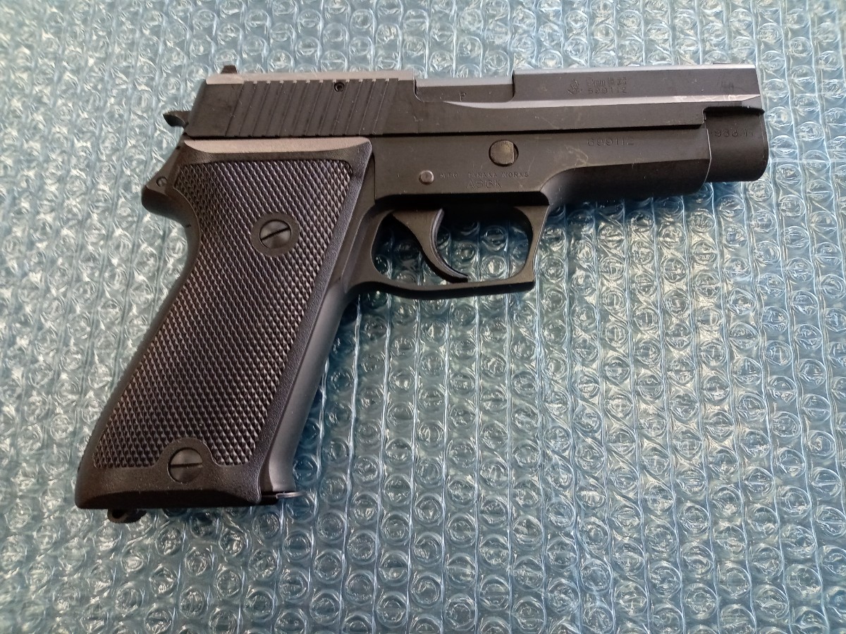 タナカワークス ガスブローバック SIG P220IC 9mm拳銃 航空自衛隊Ver