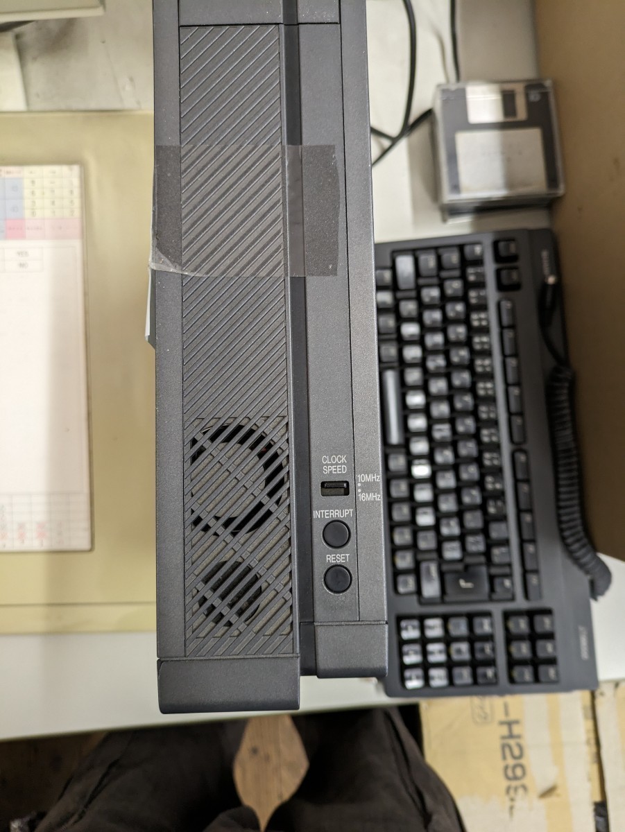 1円〜】SHARP X68000 XVI Compact CZ-674C-H 本体 キーボード FDD