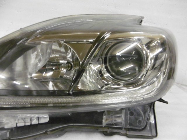 □B-1354□補修要□H24年◇ZVW30 後期 プリウス S□HID 左 ヘッド