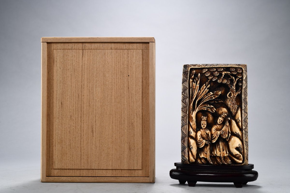 【善古堂】某名家委託品 古美術品 清時期 特殊白材 芝山工藝 蟲草紋手串 仕女紋屏風 時代物保証 本物保証0710-44
