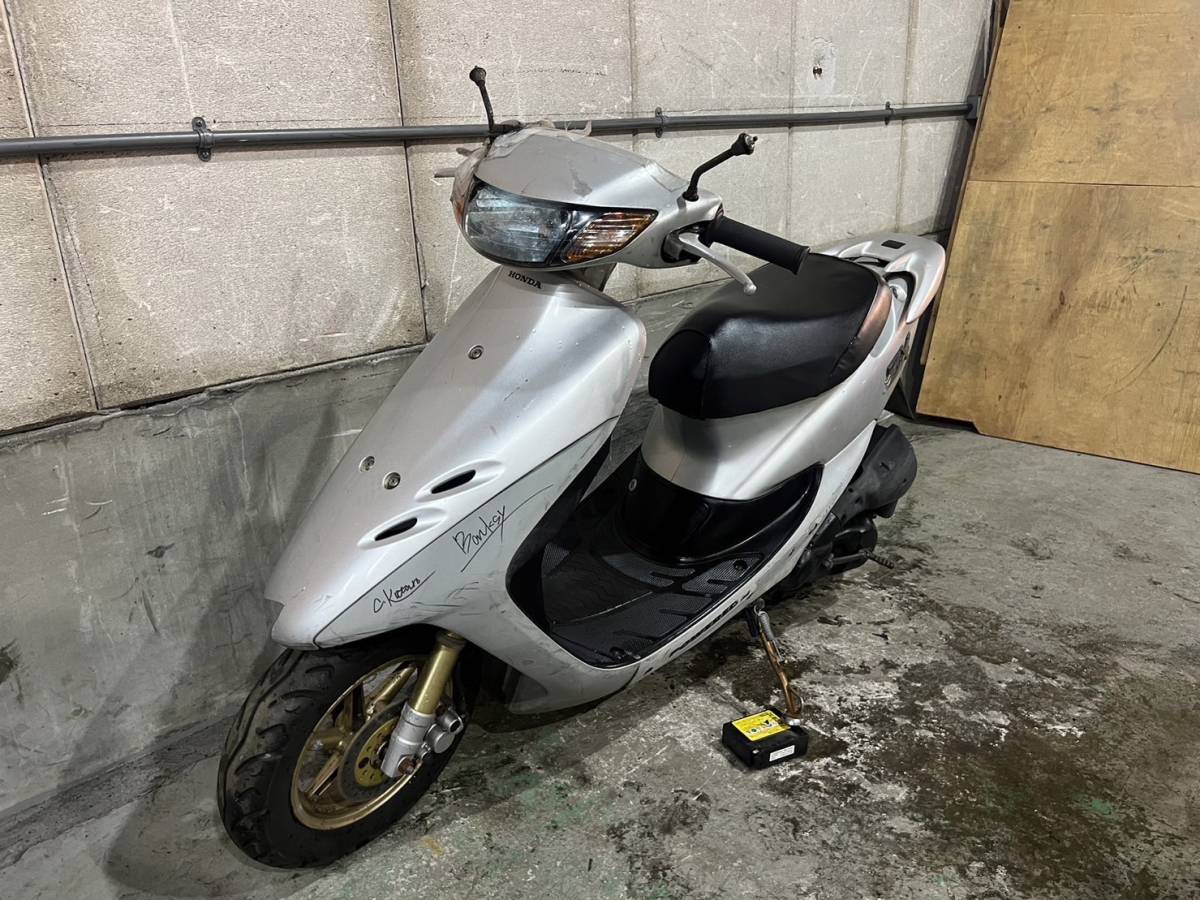 追加写真 ホンダ ライブ・Dio ZX」のスペシャルカラーを限定発売 | Honda 企業