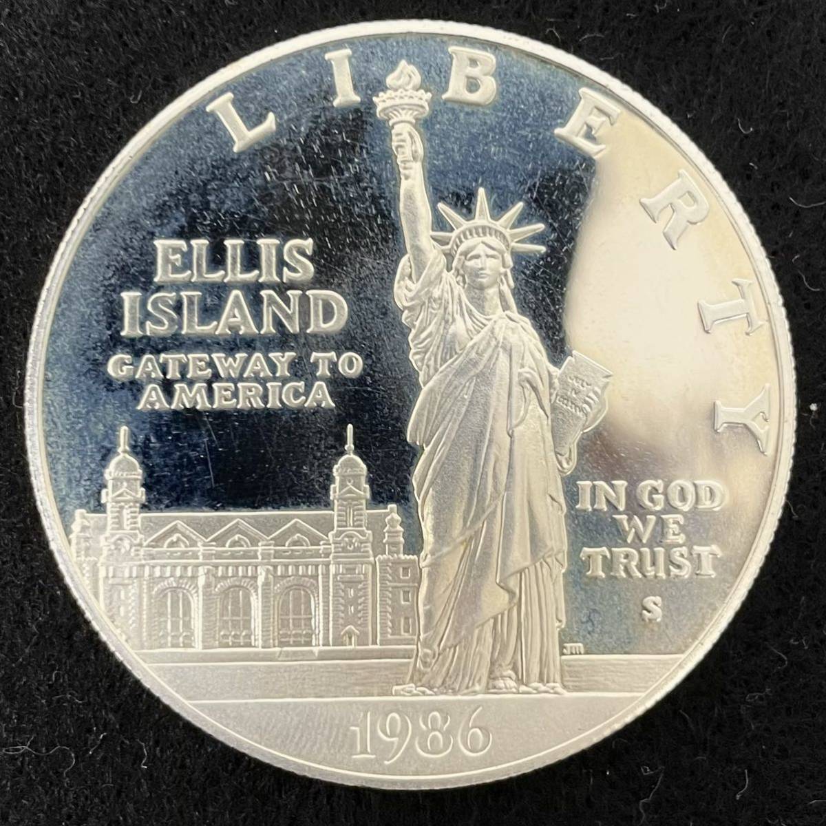 アメリカ 1ドル銀貨 自由の女神 100年記念 1986年 Sv900［27.0g/38.0 