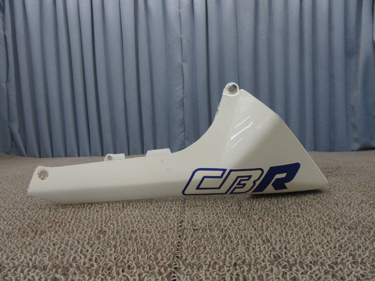 CBR400F アンダーカウル 新品 NC17 CBR400F CBR400F NC17 純正 アンダーカウル 2600006467128C12S 純正