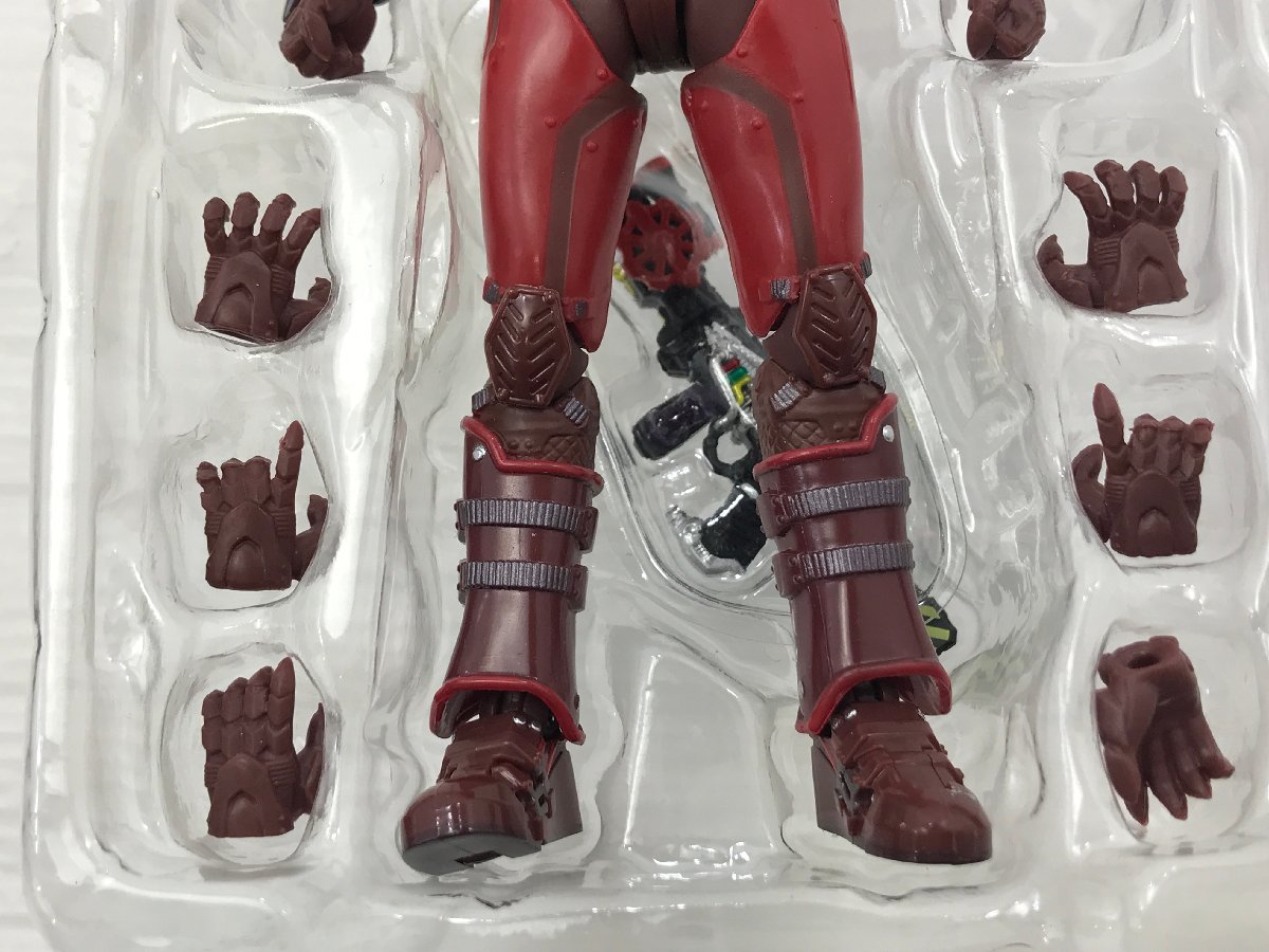 TAG・中古】☆S.H.Figuarts ブラッドスターク 「仮面ライダービルド 