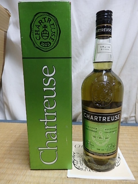 Chartreuse グリーンリキュール 55%値段ご相談下さい。 △リキュール Chartreuse シャルトリューズ 700ml 55度 フランス 未開