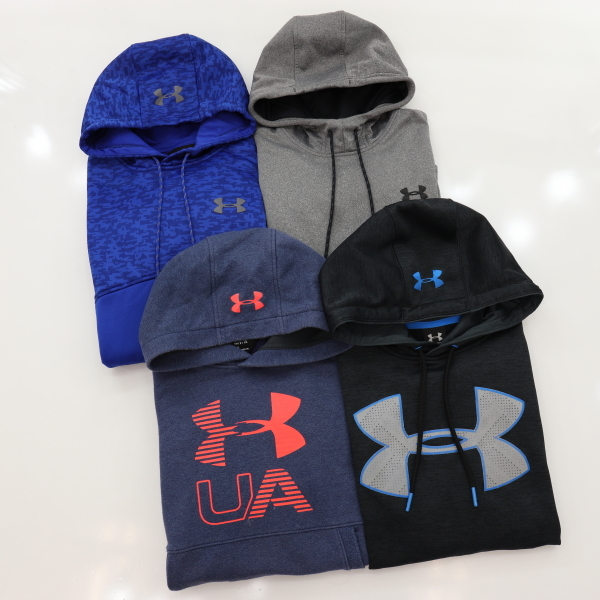 ☆アンダーアーマーパーカー４枚組　