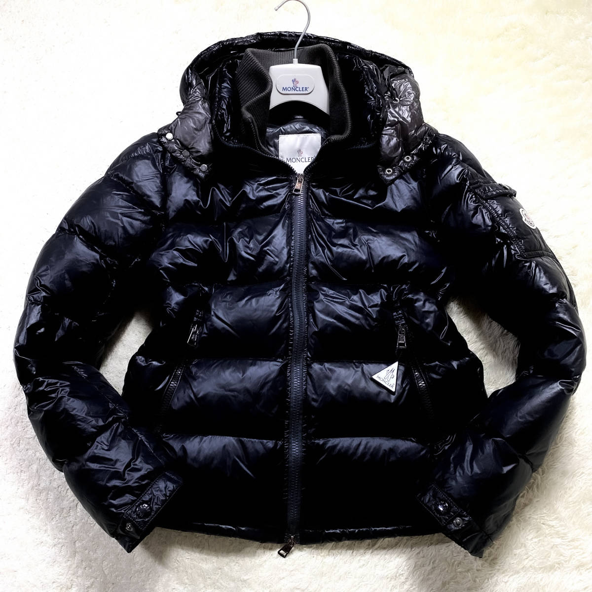 未使用級2way!MONCLER取り外し可能フード付ダウンジャケット認証済み 