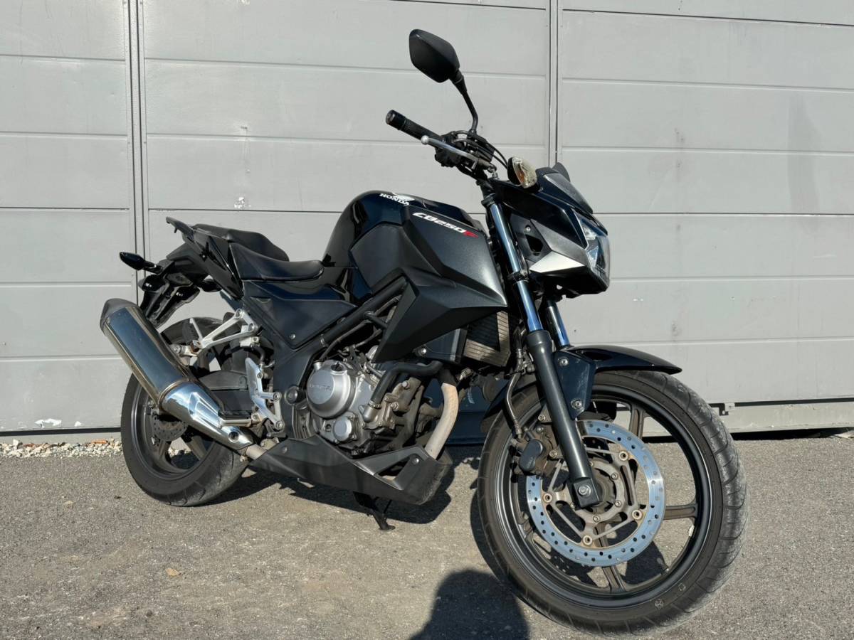 神戸明石発 ホンダ CB250F MC43 CBR250Rの派生として登場した 