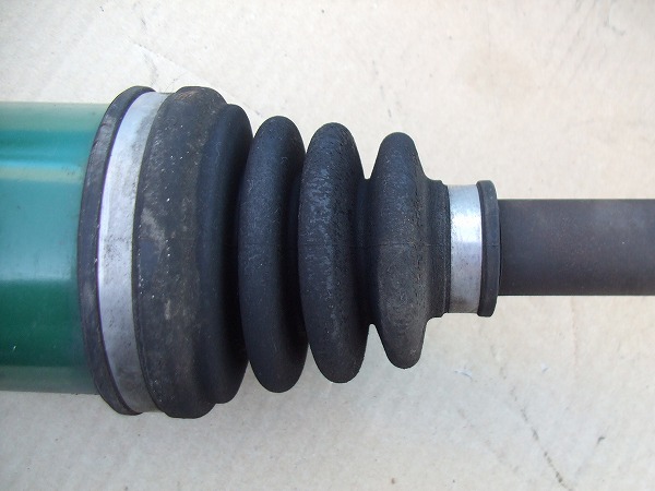 12009　サンバー　TV1　右リア　ロアアーム ドライブシャフト ■