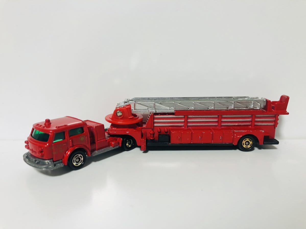 絶版ロングトミカ L10 アメリカン ハシゴ消防車 日本製 箱・付属品無し 